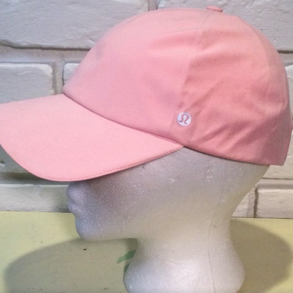 lululemon running cap - Pink Dew